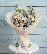 Букет цветов из:  Розы и Лизиантусы в Дроздово