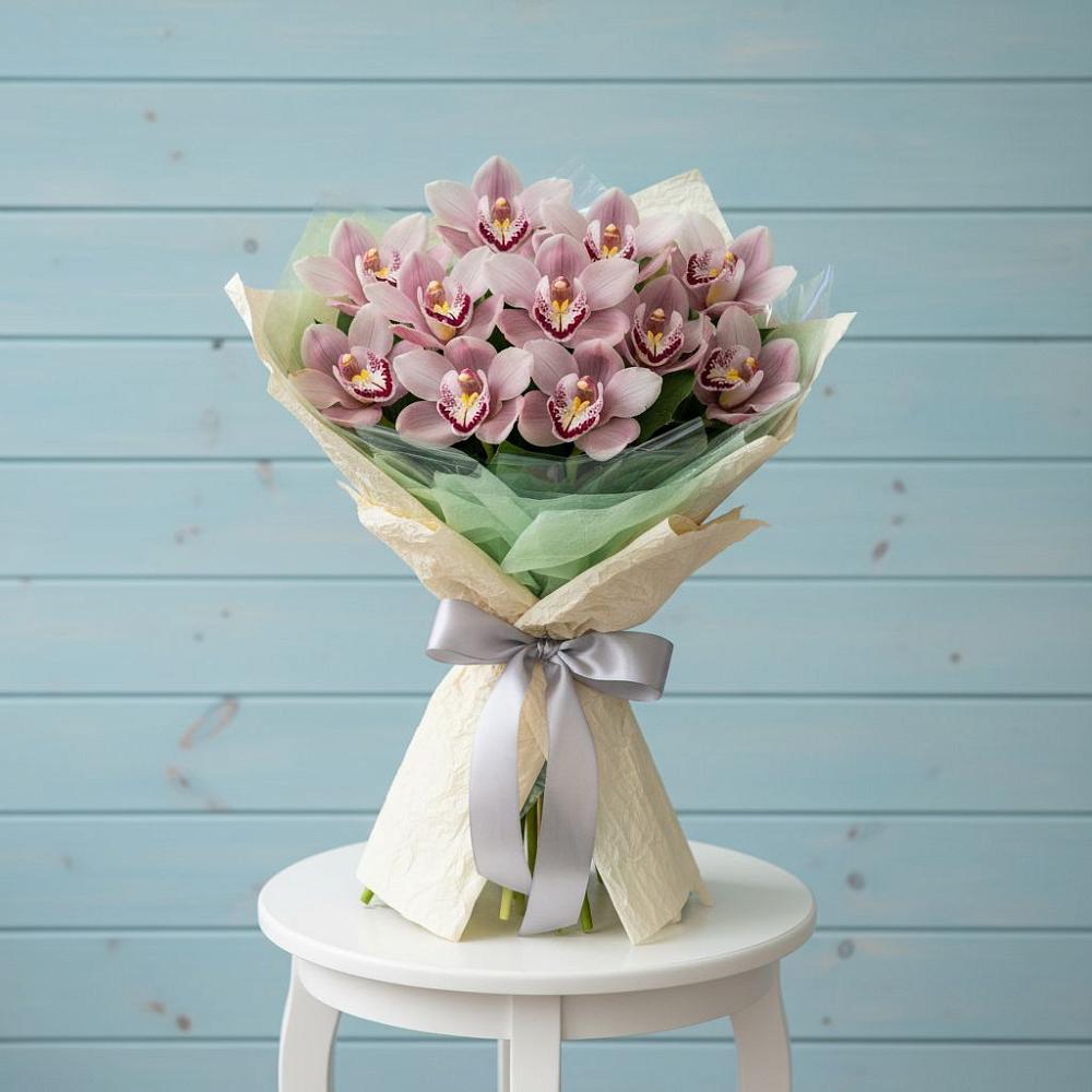 Букет цветов из: Орхидеи и Розы в Дроздово