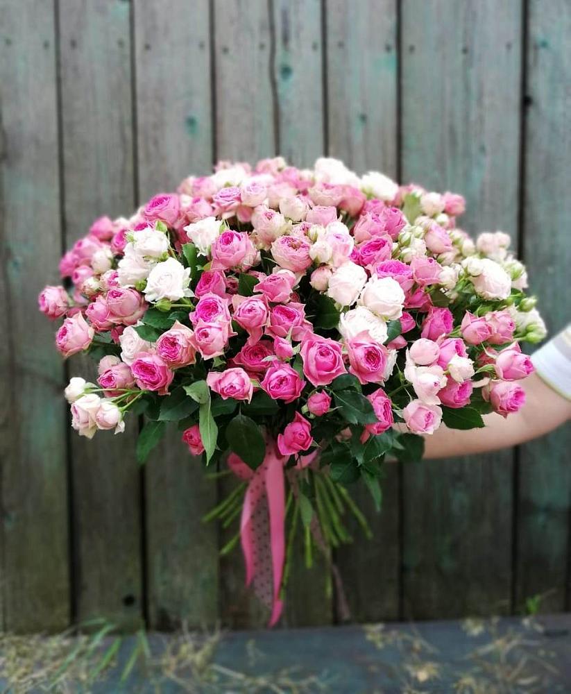 Букет Розовые кустовые розы Натали и Лав Лидия в Дроздово