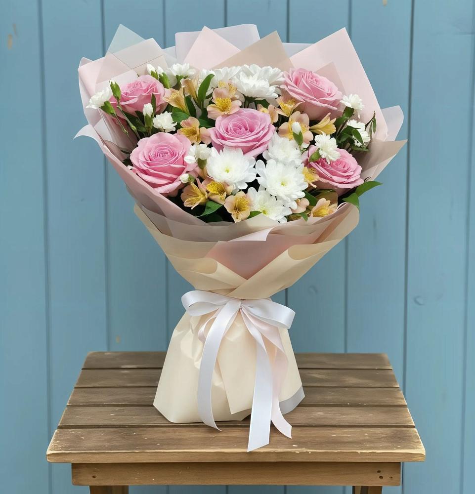 Букет цветов из: Гвоздики, Орхидеи и Розы в Дроздово