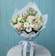 Букет цветов из:  Розы и Лизиантусы в Дроздово