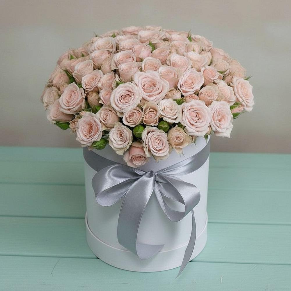 Цветочная композиция из Розы в шляпной коробке в Дроздово