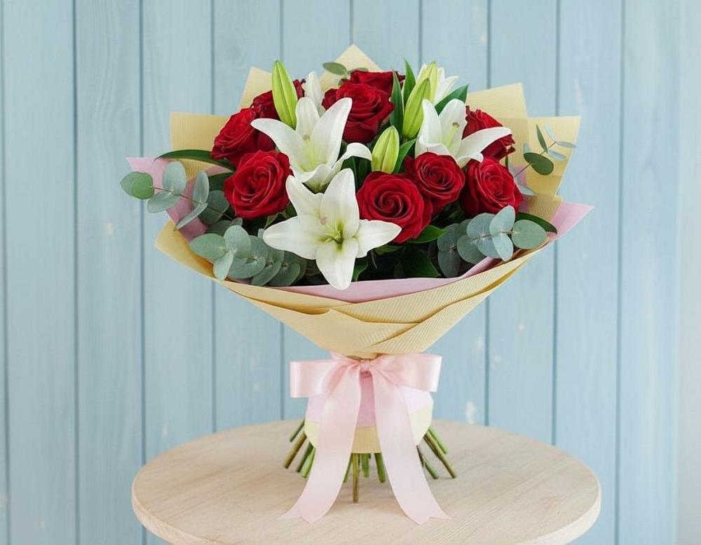 Букет цветов из: Лилии и Розы в Дроздово